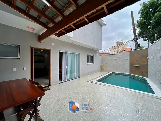 Sobrado com 126m² 3 quartos e 4 banheiros, à venda, no bairro Santa Teresinha em São Paulo