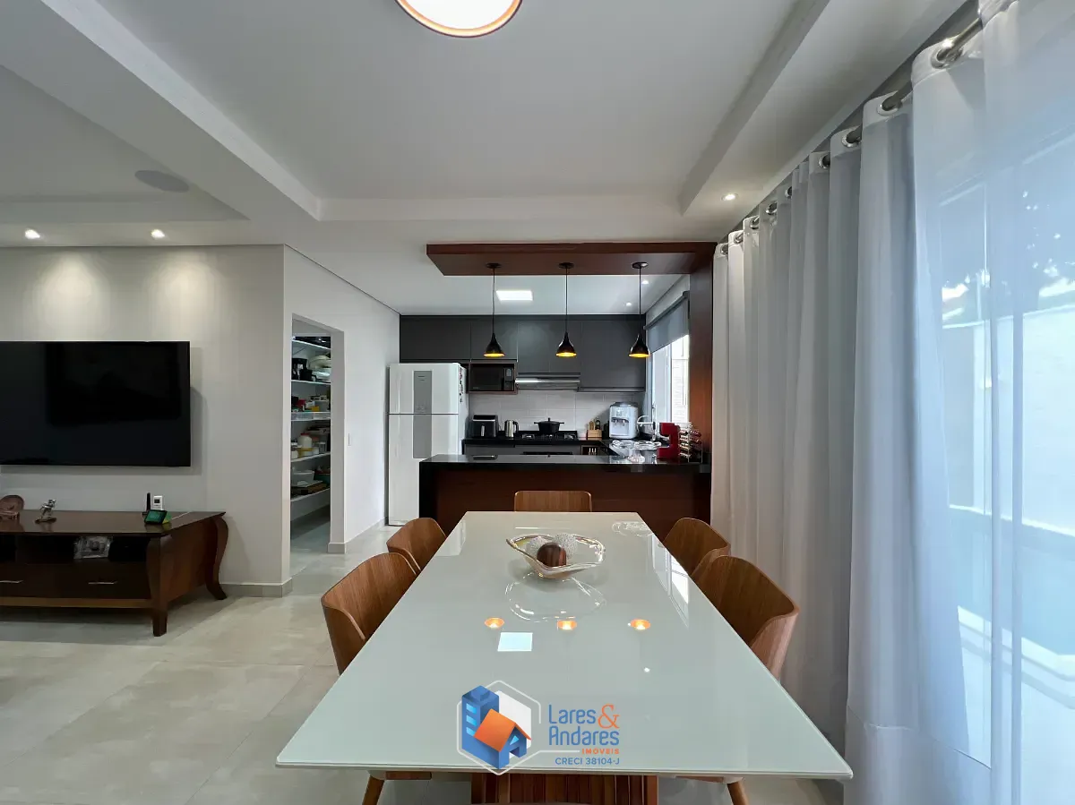Sobrado, 3 quartos, 236 m² - Foto 9