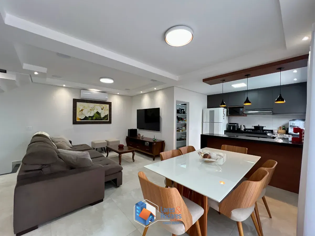 Sobrado, 3 quartos, 236 m² - Foto 8