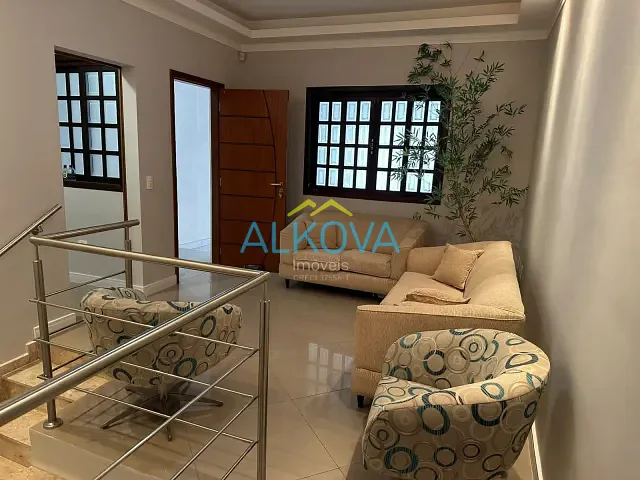 Sobrado com 142m² 3 quartos e 3 banheiros, para alugar, no bairro Jardim das Indústrias em São José dos Campos