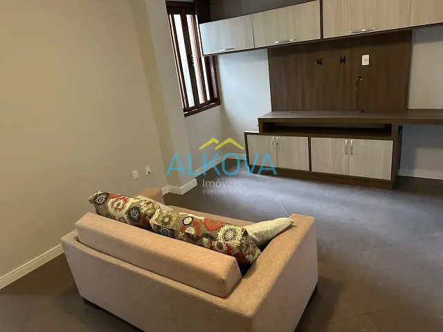Sobrado com 142m² 3 quartos e 3 banheiros, para alugar, no bairro Jardim das Indústrias em São José dos Campos
