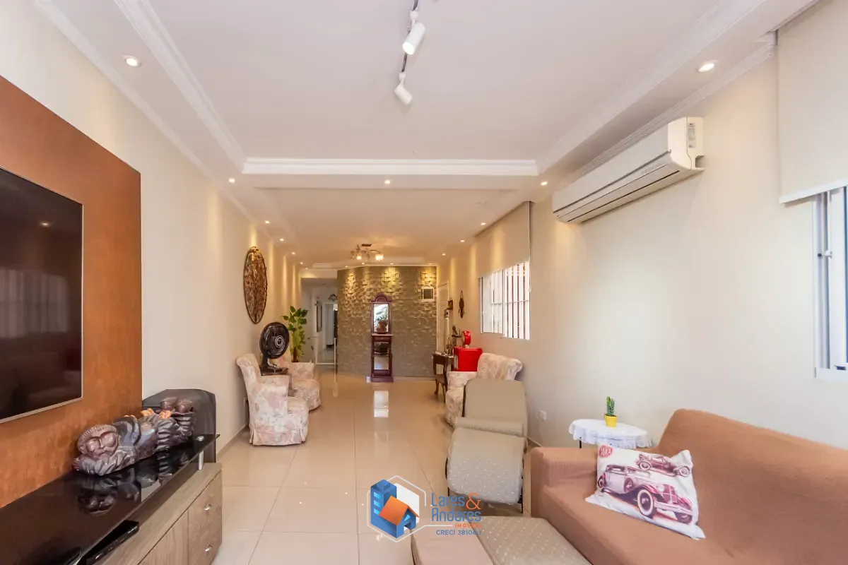 Sobrado, 3 quartos, 218 m² - Foto 4
