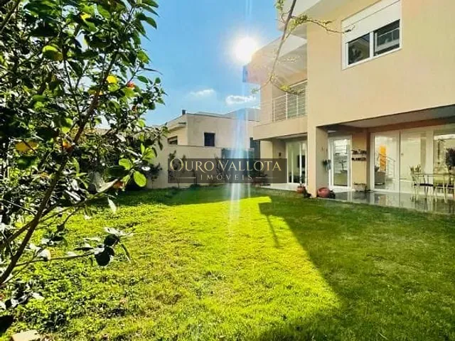 Sobrado com 420m² 3 quartos e 3 banheiros, à venda, no bairro  Alphaville em Santana de Parnaíba