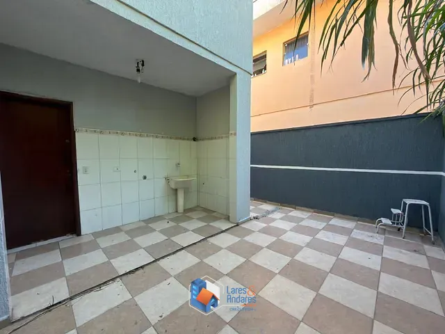 Sobrado com 181m² 3 quartos e 3 banheiros, à venda, no bairro Vila Nova Mazzei em São Paulo