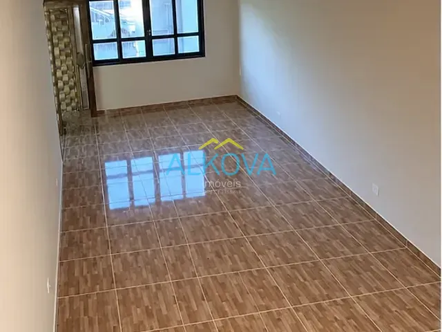 Sobrado com 125m² 3 quartos e 2 banheiros, à venda, no bairro Parque Martim Cererê em São José dos Campos