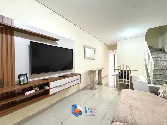 Sobrado com 90m² 3 quartos e 4 banheiros, à venda, no bairro Sapopemba em São Paulo