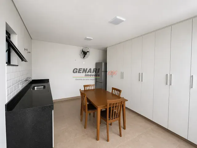 Sobrado com 150m² 3 quartos e 3 banheiros, à venda, no bairro Parque Residencial Indaiá em Indaiatuba