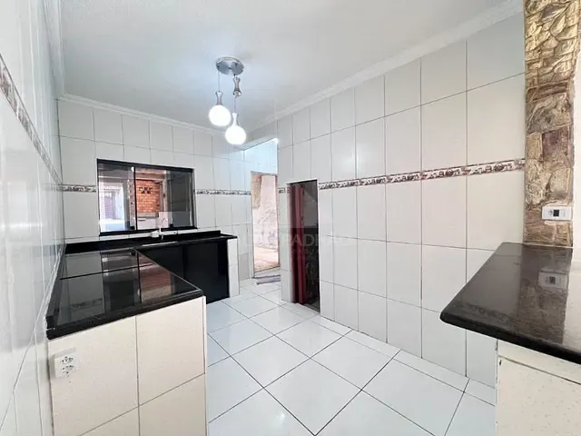Sobrado com 196m² 2 quartos e 2 banheiros, à venda, no bairro Aliança em Ribeirão Pires