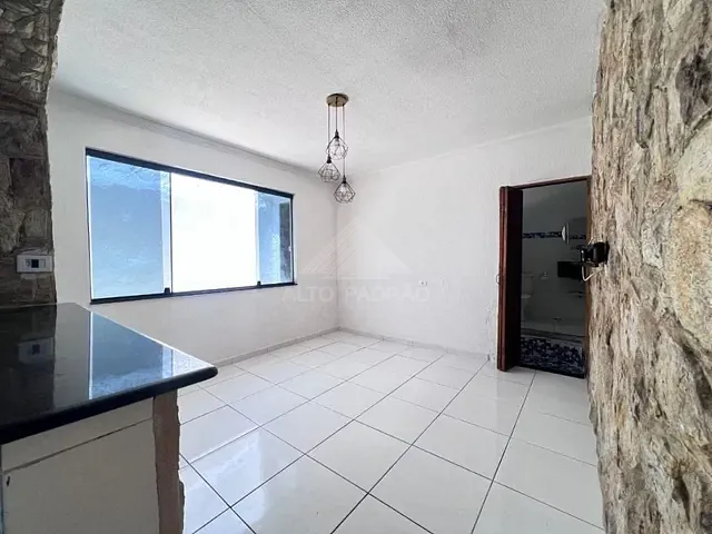 Sobrado com 196m² 2 quartos e 2 banheiros, à venda, no bairro Aliança em Ribeirão Pires