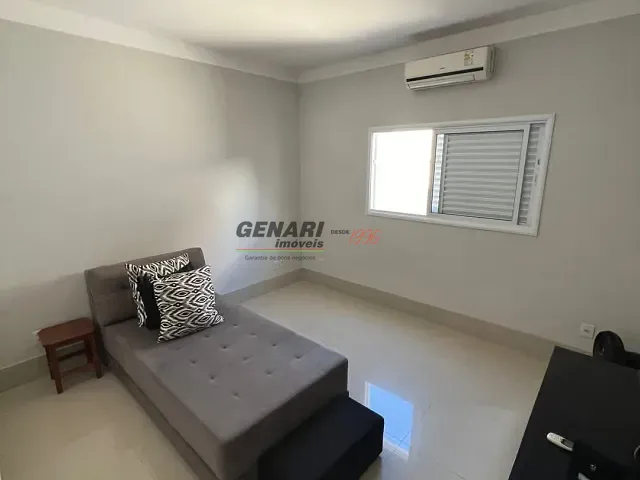 Sobrado com 300m² 3 quartos e 2 banheiros, à venda, no bairro Jardim Esplanada II em Indaiatuba