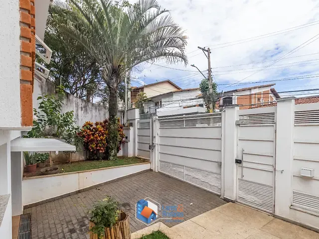 Sobrado com 250m² 3 quartos e 5 banheiros, à venda, no bairro Jardim Virginia Bianca em São Paulo