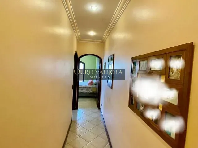 Sobrado com 210m², à venda, no bairro Água Rasa em São Paulo