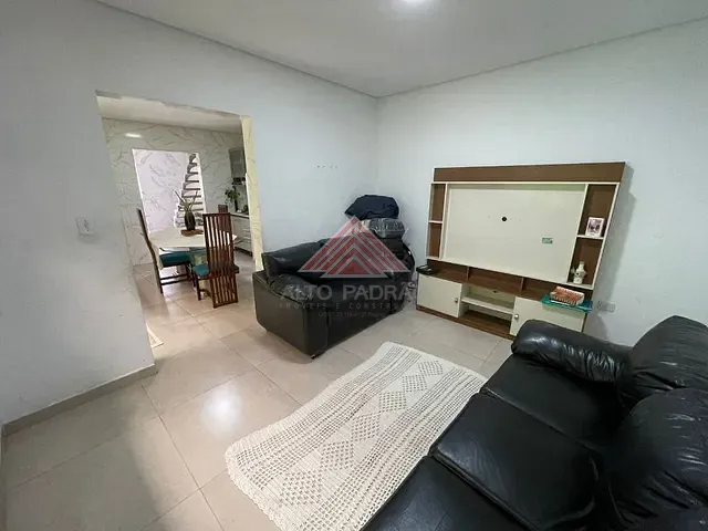Sobrado com 238m² 3 quartos e 1 banheiro, à venda, no bairro Parque das Américas em Mauá