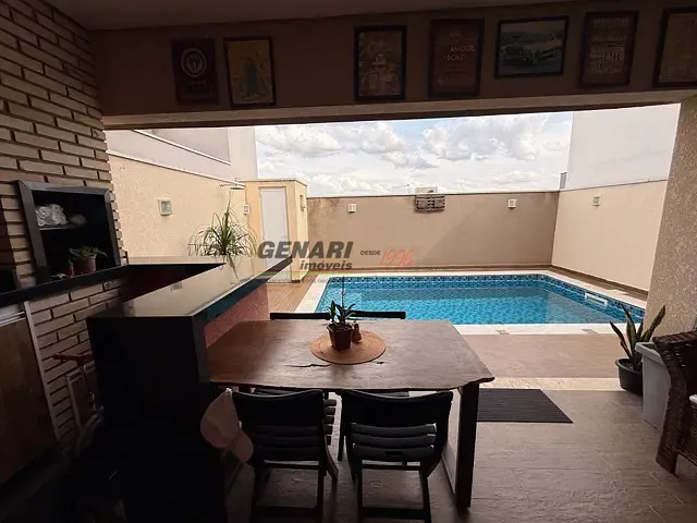 Sobrado com 150m² 2 quartos e 3 banheiros, à venda, no bairro Jardins do Império em Indaiatuba