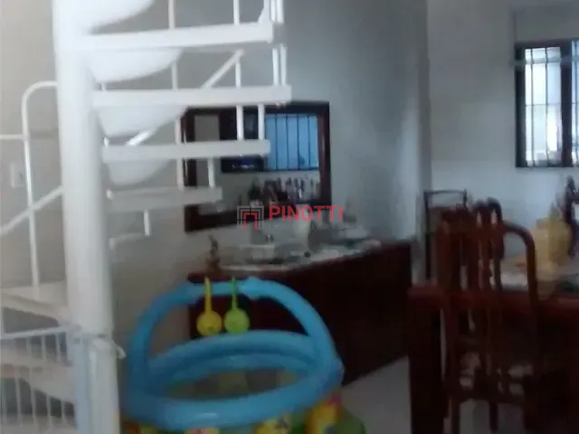 Sobrado 3 quartos e 1 banheiro, à venda, no bairro Vila Marchi em São Bernardo do Campo