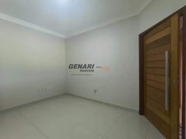 Sobrado com 150m² 5 quartos e 3 banheiros, à venda, no bairro Jardim Colonial em Indaiatuba