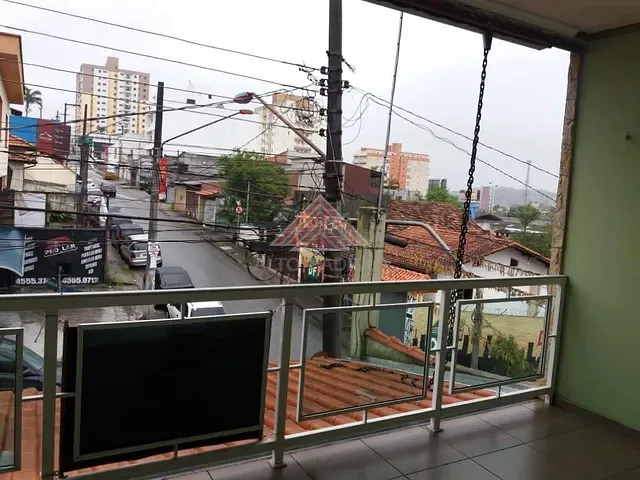 Sobrado com 125m², à venda, no bairro Vila Nossa Senhora das Vitórias em Mauá