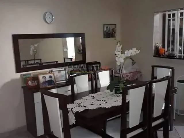 Sobrado com 156m² 4 quartos e 2 banheiros, à venda, no bairro Jardim Rêmulo Zoppi em Indaiatuba