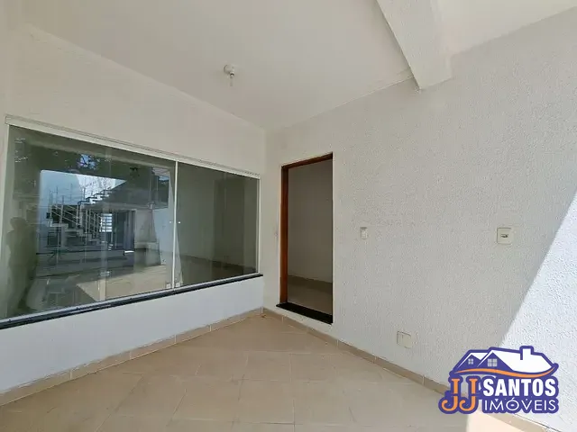 Sobrado com 222m² 3 quartos e 5 banheiros, à venda, no bairro Vila Bertioga em São Paulo