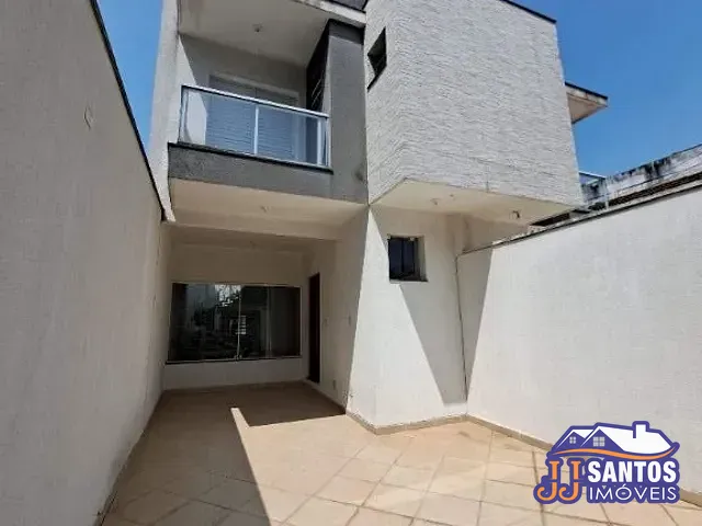 Sobrado com 222m² 3 quartos e 5 banheiros, à venda, no bairro Vila Bertioga em São Paulo