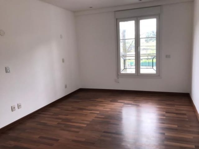 Sobrado com 400m² 4 quartos e 5 banheiros, à venda, no bairro Jardim Petrópolis em São Paulo