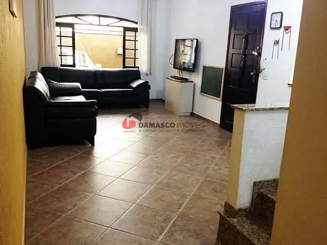 Sobrado com 1549m² 3 quartos e 1 banheiro, à venda, no bairro Santa Terezinha em São Bernardo do Campo