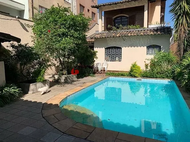 Sobrado com 428m² 4 quartos e 3 banheiros, à venda, no bairro Barcelona em São Caetano do Sul