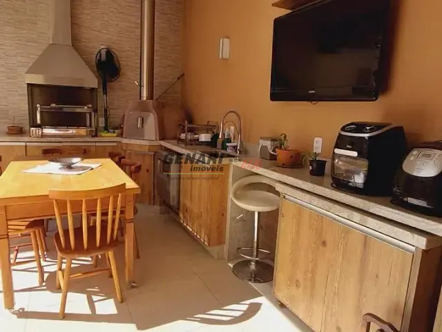 Sobrado com 150m² 3 quartos e 2 banheiros, à venda, no bairro Villaggio Di Itaici em Indaiatuba