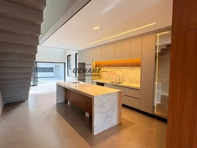 Sobrado com 360m² 3 quartos e 5 banheiros, à venda, no bairro Jardim Reserva Bom Viver de Indaiatuba em Indaiatuba