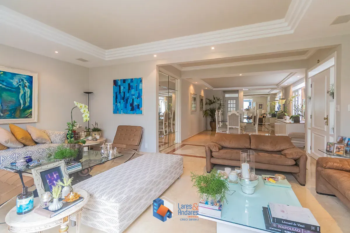 Casa, 4 quartos, 347 m² - Foto 2