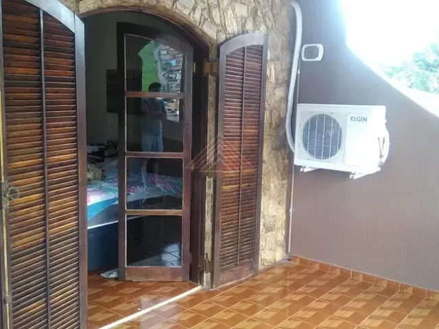 Sobrado com 125m² 3 quartos e 2 banheiros, à venda, no bairro Jardim Zaira em Mauá