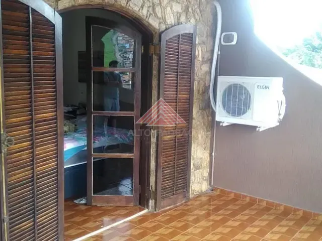 Sobrado com 125m² 3 quartos e 2 banheiros, à venda, no bairro Jardim Zaira em Mauá