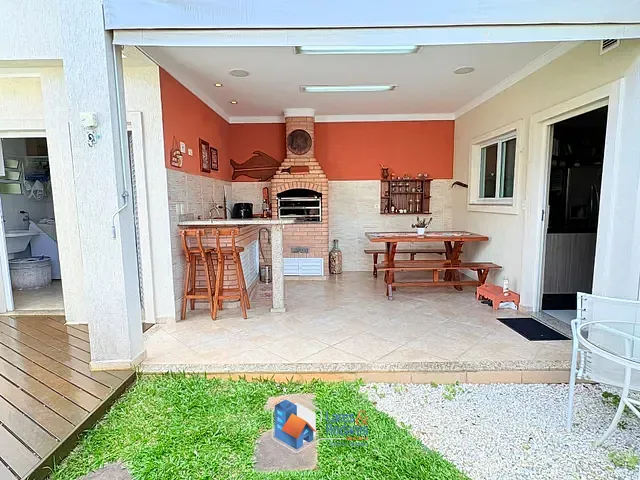 Sobrado com 214m² 3 quartos e 5 banheiros, à venda, no bairro Jardim Regina em São Paulo