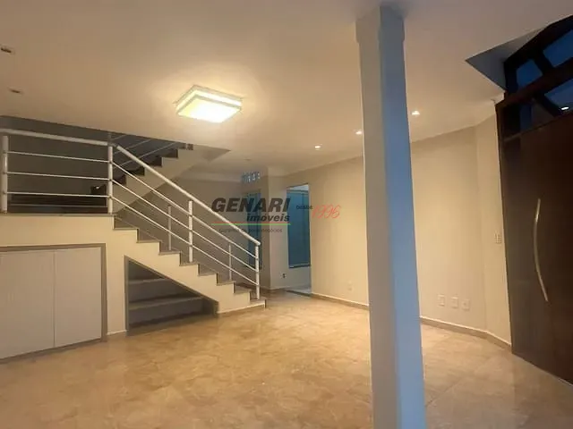 Sobrado com 306m² 3 quartos e 4 banheiros, à venda, no bairro Jardim Santiago em Indaiatuba