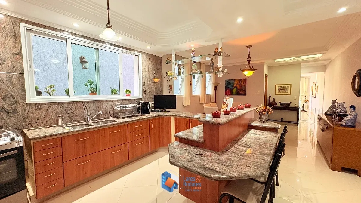 Sobrado, 4 quartos, 277 m² - Foto 25
