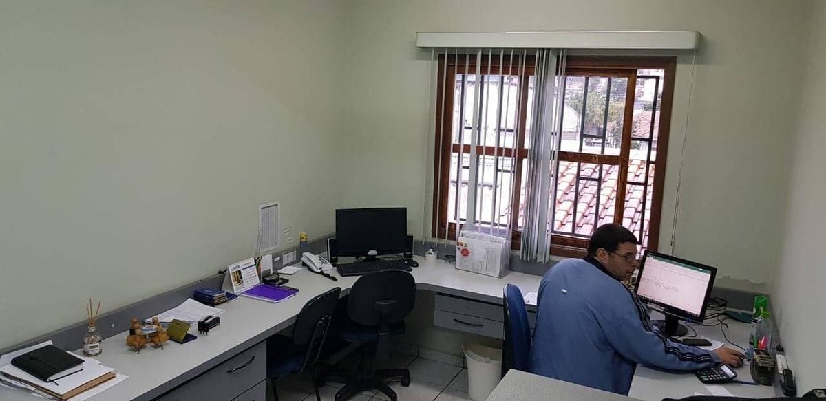 Sobrado à venda 3 Quartos, 1 Suite, 2 Vagas, 165M², Vila Mazzei, Santo André - SP