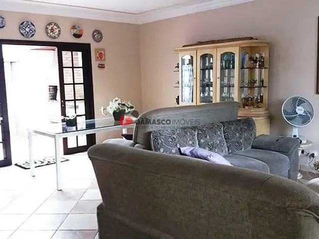 Sobrado com 239m² 3 quartos e 1 banheiro, à venda, no bairro Osvaldo Cruz em São Caetano do Sul