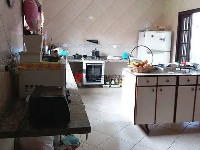 Sobrado com 239m² 3 quartos e 1 banheiro, à venda, no bairro Osvaldo Cruz em São Caetano do Sul
