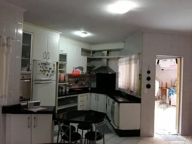 Sobrado com 215m² 3 quartos e 1 banheiro, à venda, no bairro Boa Vista em São Caetano do Sul