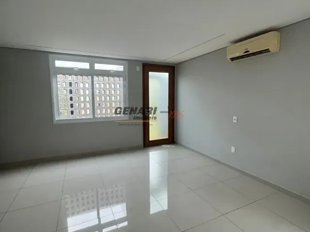 Sobrado com 358m² 2 quartos e 3 banheiros, à venda, no bairro Vila Aurora em Indaiatuba