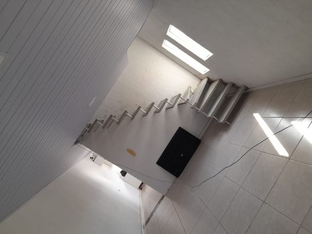 Sobrado com 150m² 3 quartos e 4 banheiros, à venda, no bairro Nhambuca em Cotia