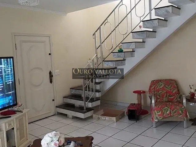 Sobrado com 156m² 3 quartos e 4 banheiros, para alugar, no bairro Vila Prudente (Zona Leste) em São Paulo