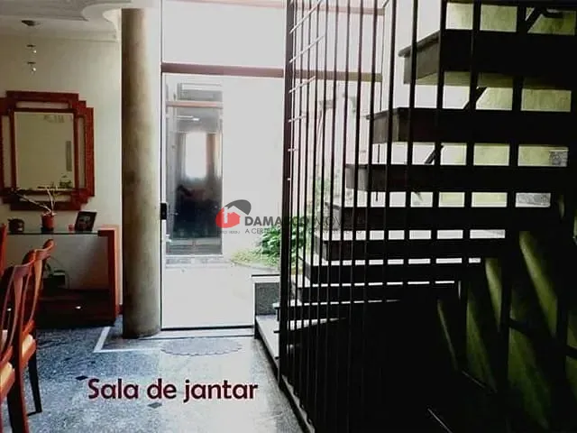 Sobrado com 398m² 3 quartos e 3 banheiros, à venda, no bairro Osvaldo Cruz em São Caetano do Sul