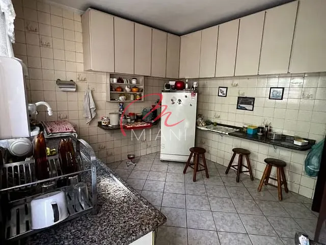 Sobrado com 235m² 5 quartos e 3 banheiros, à venda, no bairro Vila Butantã em São Paulo