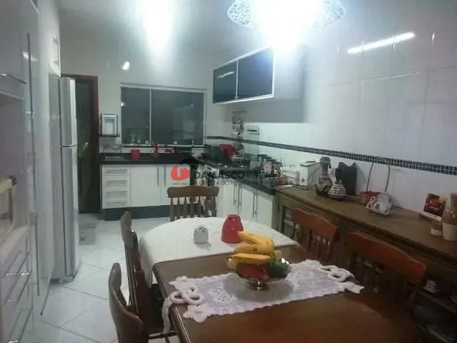 Sobrado com 140m² 3 quartos e 1 banheiro, à venda, no bairro Jardim Jamaica em Santo André