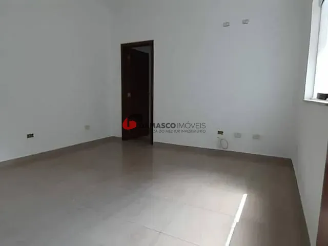 Sobrado com 160m² 5 quartos e 5 banheiros, à venda, no bairro Barcelona em São Caetano do Sul