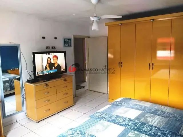 Sobrado com 149m² 3 quartos e 3 banheiros, à venda, no bairro Nova Gerti em São Caetano do Sul