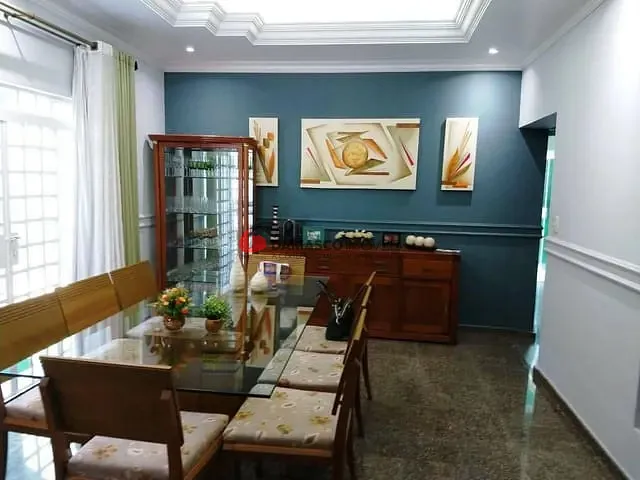 Sobrado com 258m² 3 quartos e 3 banheiros, à venda, no bairro Santa Maria em São Caetano do Sul