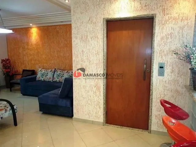 Sobrado com 572m² 3 quartos e 1 banheiro, à venda, no bairro Nova Gerti em São Caetano do Sul