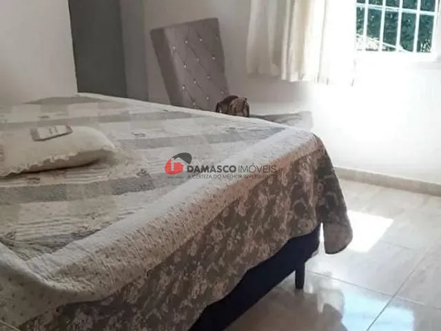 Sobrado com 112m² 3 quartos e 2 banheiros, à venda, no bairro Nova Gerti em São Caetano do Sul